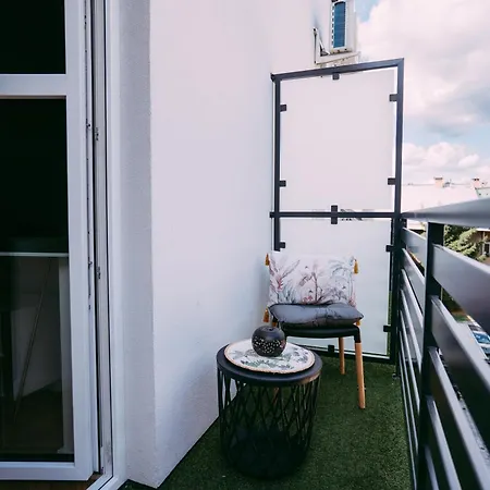 Gold Ptak アパート *